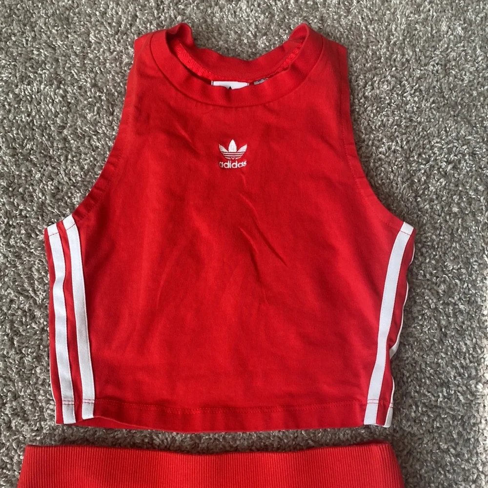Adidas skirt set XS EUC - Picture 3 of 6